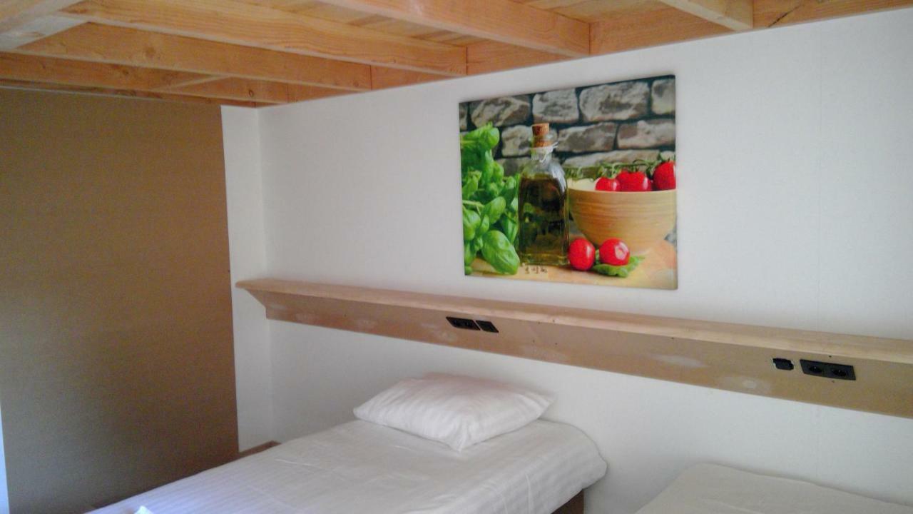 De Steenakker Hansbeke Luaran gambar