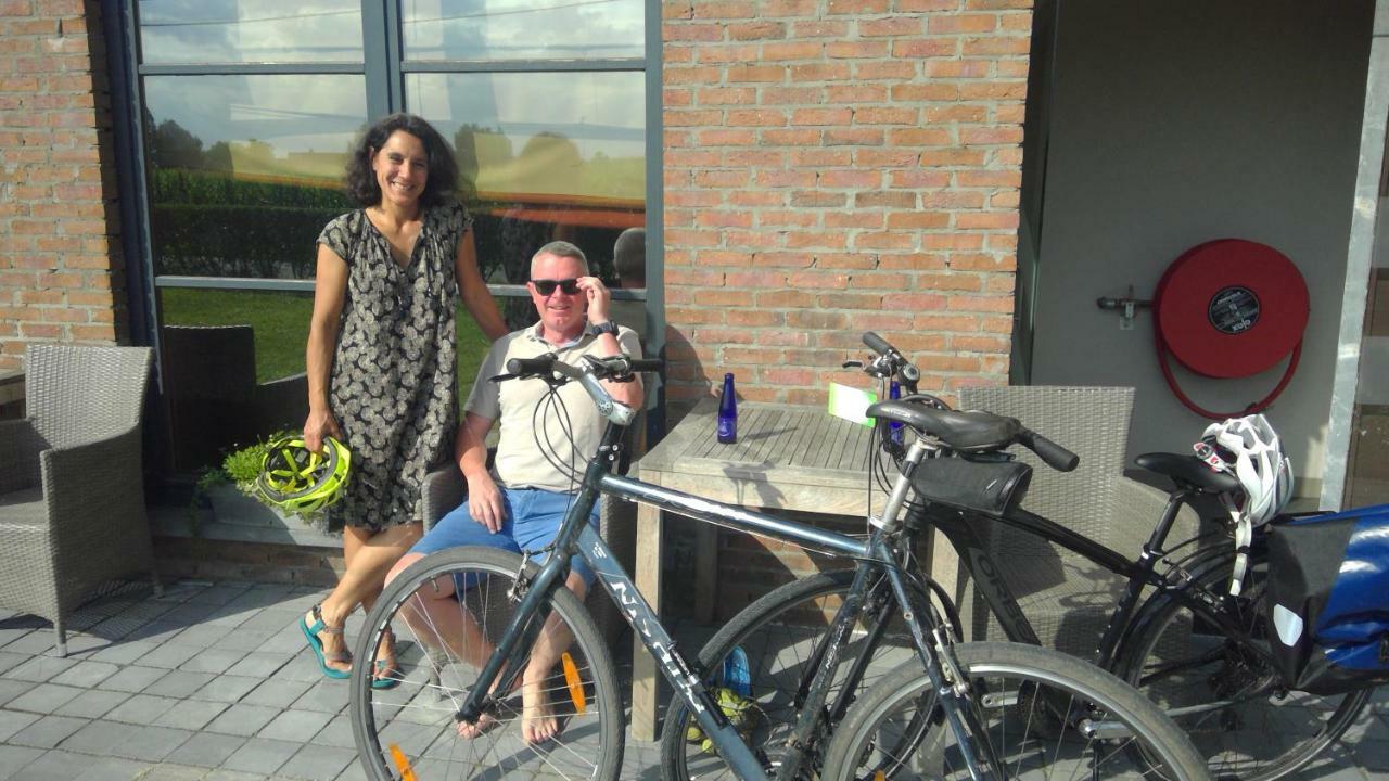 De Steenakker Hansbeke Luaran gambar