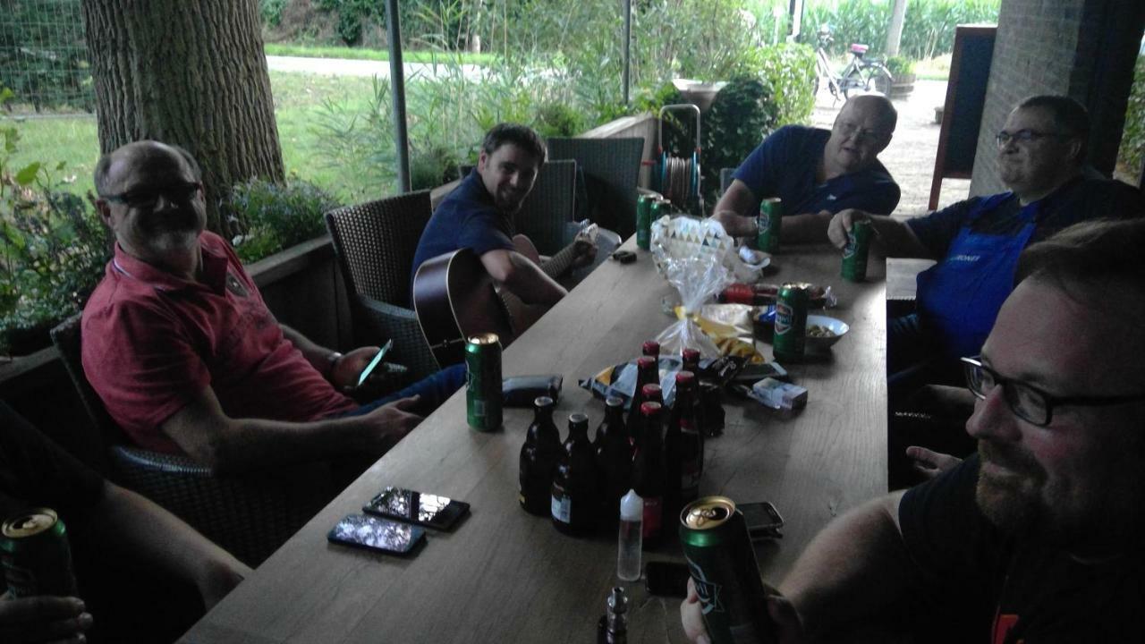 De Steenakker Hansbeke Luaran gambar